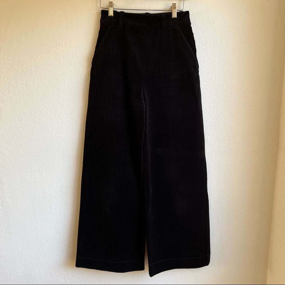 & other stories High Waisted Black Corduroy Wide Leg Pant size 2